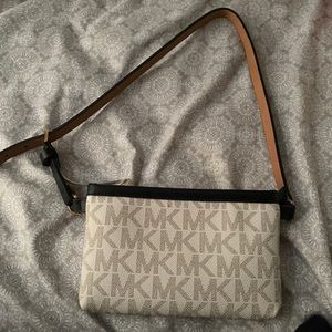 Michael Kors Fanny pack